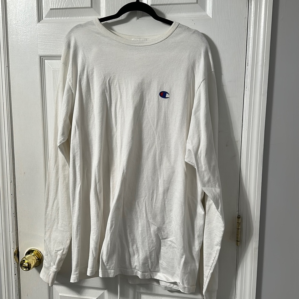 Chanpion Sweatshirt.